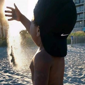 Meet your Posher, Wanda